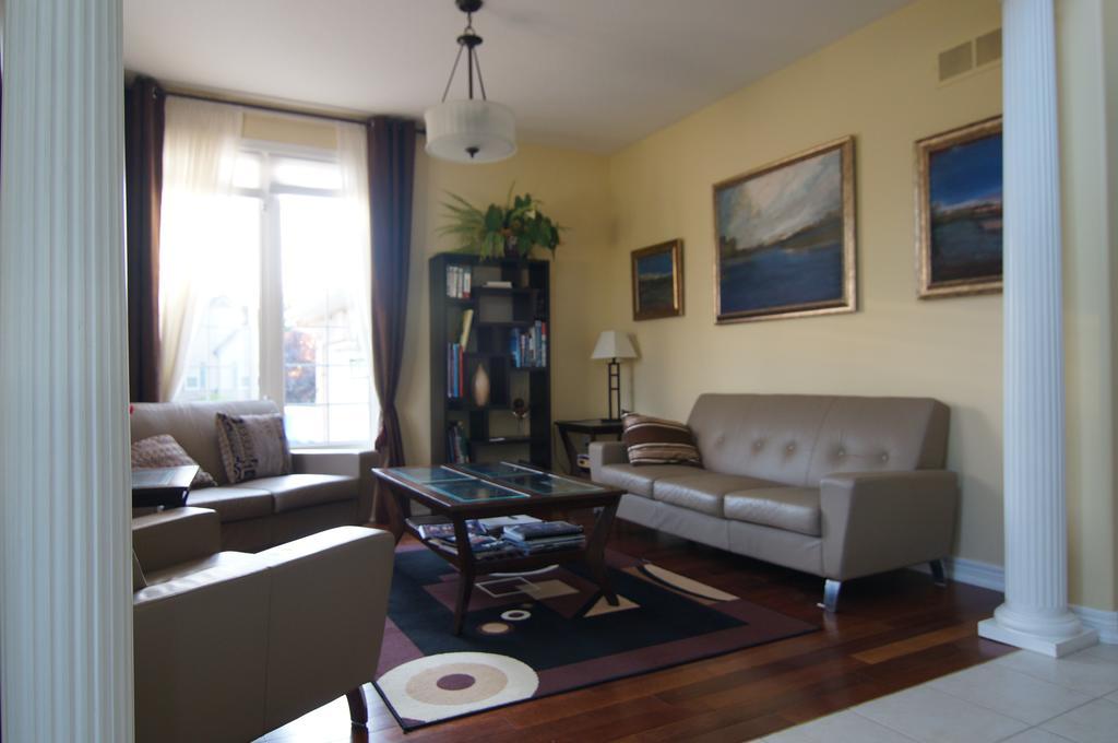 In Elegance Bed & Breakfast Niagara-on-the-Lake ภายนอก รูปภาพ